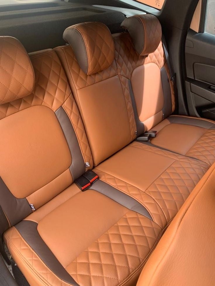 Slideshow picture #11000 - GEO MAN UPHOLSTERY