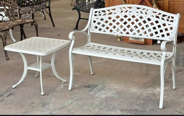 Cast-Aluminium Outdoor Garden Benches & Sets picture