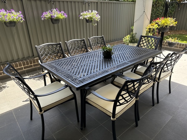 Cast Aluminum 9-Pc Patio Set In Black