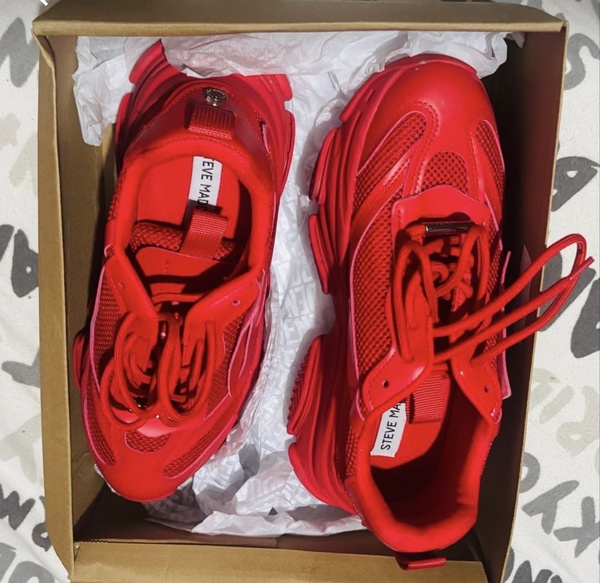 Sneaker