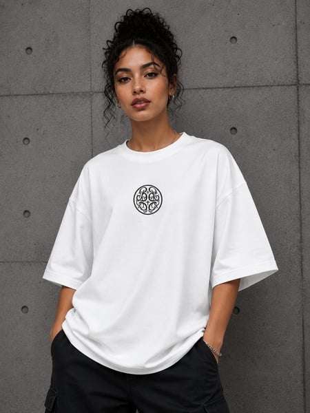 BEILISH LUXURY WEAR T-shirt