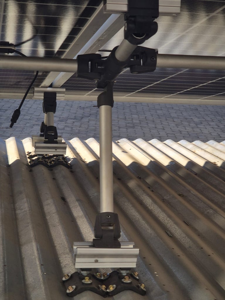 Slideshow picture #12000 - Solar panel brackets