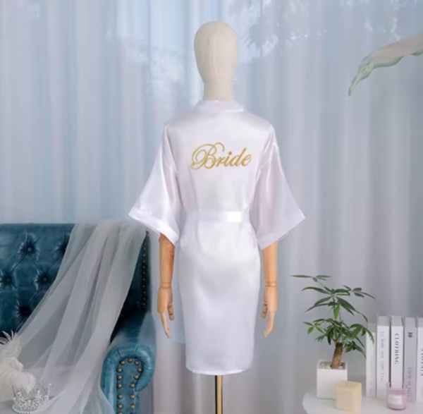 Bridal silk robe set