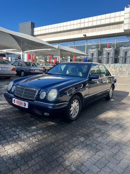 1996 Mercedes Benz E230