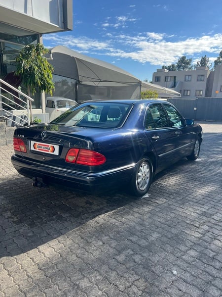 1996 Mercedes Benz E230