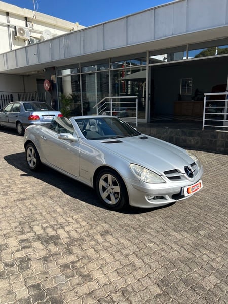 2006 Mercedes Benz SLK200