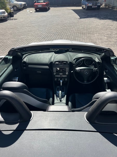2006 Mercedes Benz SLK200