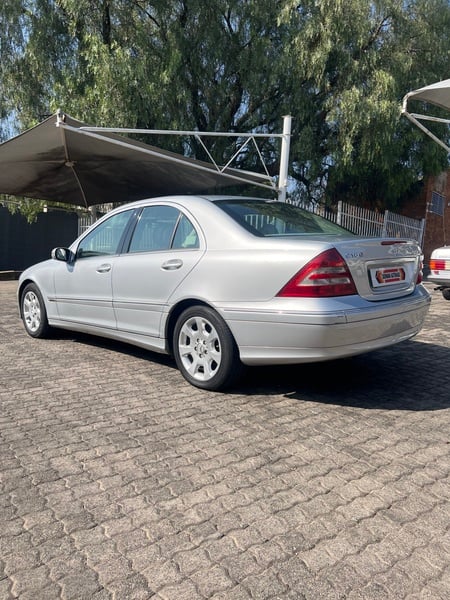 2007 Mercedes Benz C180