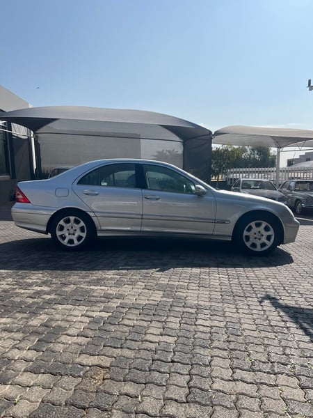 2007 Mercedes Benz C180