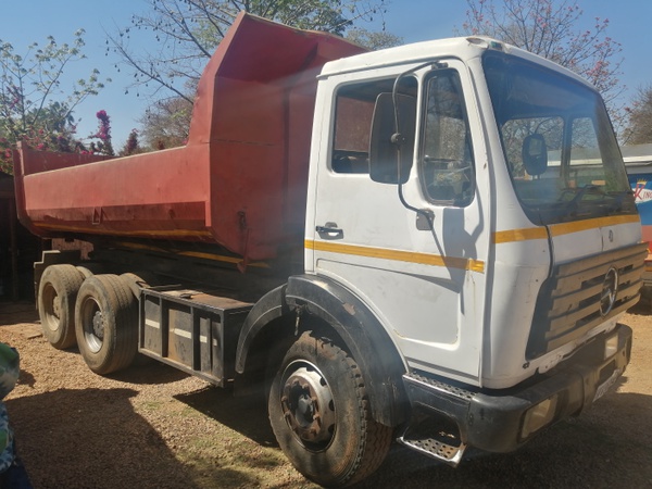 MERCEDES 2628 ADE 407T 10 CUBIC TIPPER picture