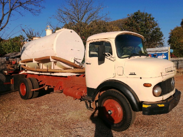 MERCEDES 1113 SOUND VEHICLE 5000 LITER HONEYSUCKER, GREY WATERTANKER YANMAR picture