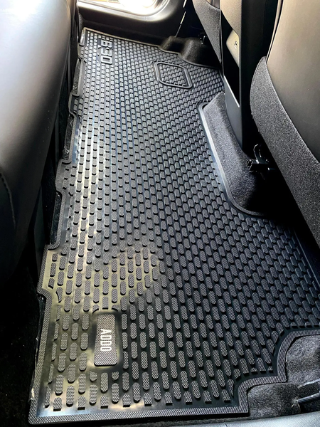 BAIC B30 Rubber Mats Midway Mat