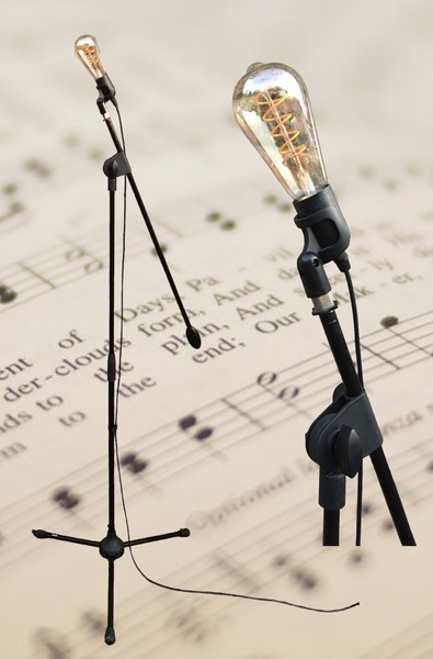 MICROPHONE STAND LAMP
