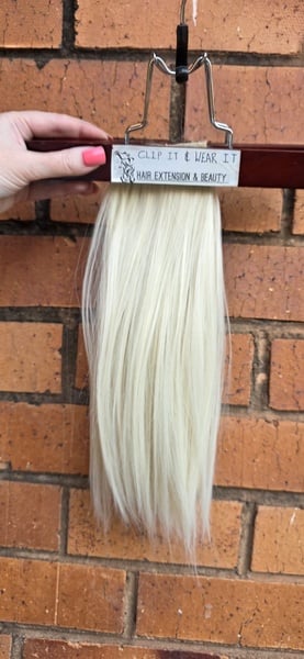 Platinum White Blonde 10pc CLIP in set (Click on image to view More INFO)