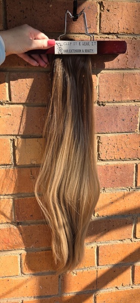 Ombre Light Brown-Dark Blonde 10pc Clip in set (Click on image for info)