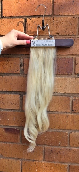 Bleach Blonde (yellow tone)10PC CLIP IN SET(Click on image to view more INFO)