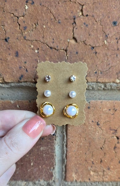 3x Small Stud Earrings