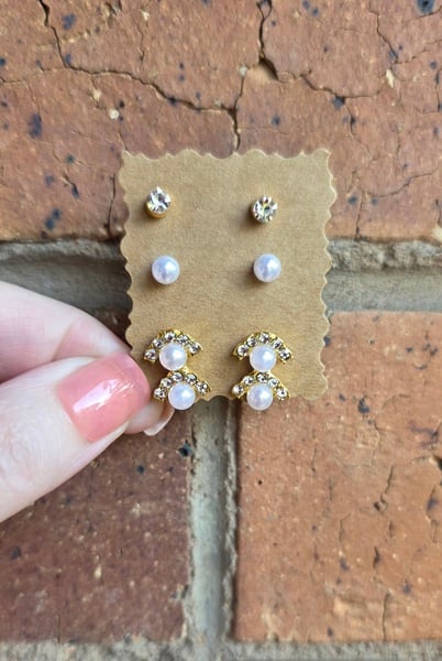 3x Small Stud Earrings