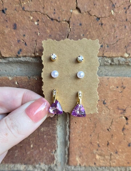 3x Small Stud Earrings