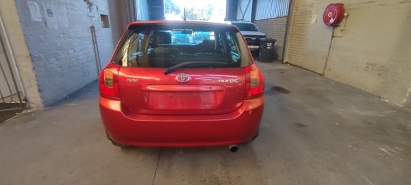 2003  TOYOTA RUNX
