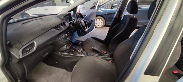 2016 OPEL CORSA