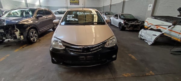 2013 TOYOTA ETIOS