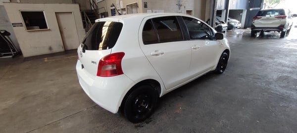 2008 TOYOTA YARIS