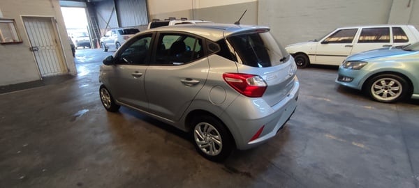 2022 HYUNDAI I10