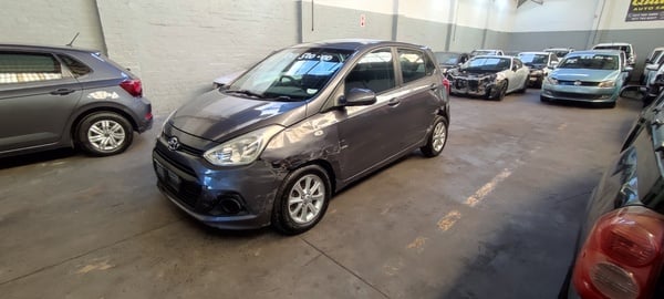 2016 HYUNDAI GRAND I10