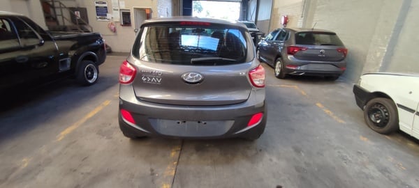 2016 HYUNDAI GRAND I10