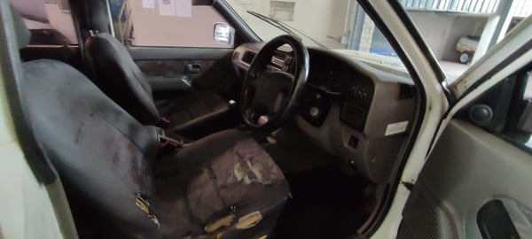 2003 ISUZU KB300TDI