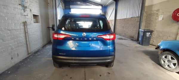2023 RENAULT TRIBER 1.0