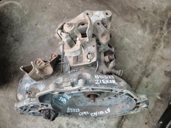 2006 Opel Zafira 1.8 (Z18XER) 5SPD Manual - Gearbox