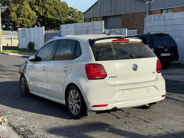 2016 Volkswagen Polo 1.2 TSI (CJZ) 5SPD Manual - Stripping for spares