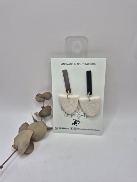 Earrings 8