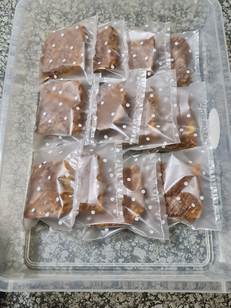 12 x Crunchies with Chocolate Drizzle