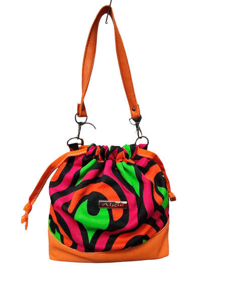 Sophia Drawstring Bag -MEDIUM