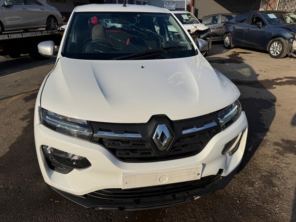 2025 RENAULT KWID 1.0