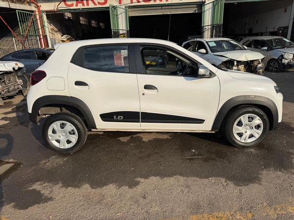 2025 RENAULT KWID 1.0