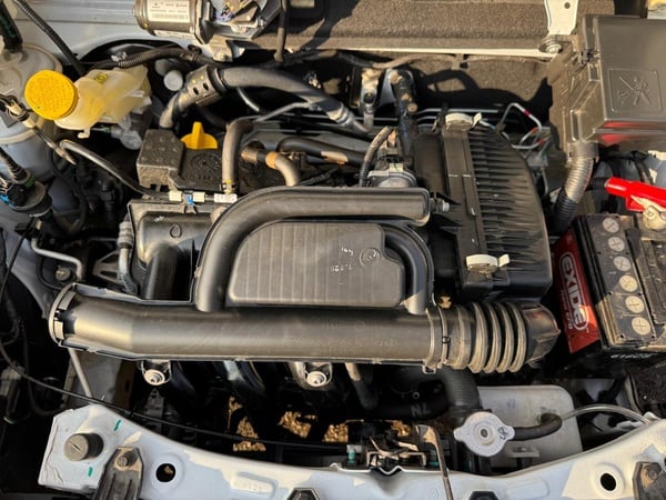 2025 RENAULT KWID 1.0