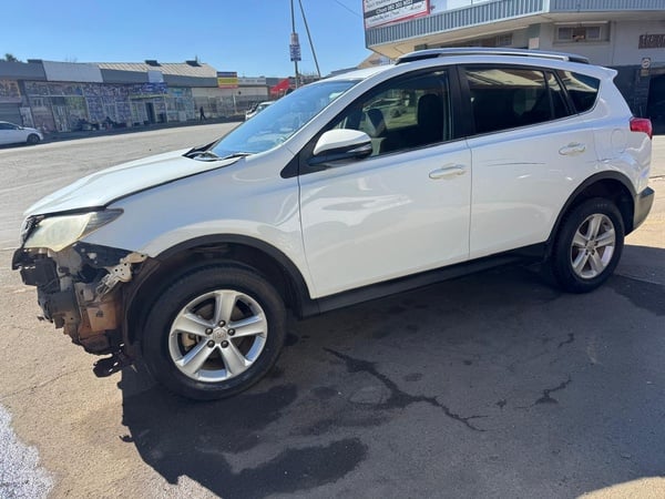 2013 TOYOTA RAV4 2.0