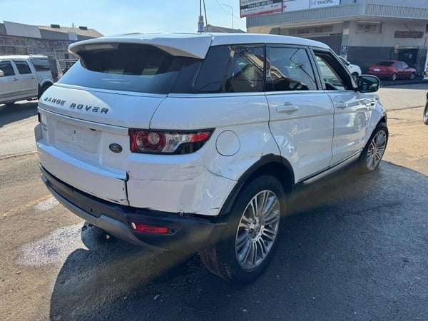 2012 Land Rover Evoque 2.2 Automatic
