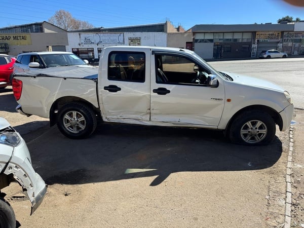 2011 GWM STEED 2.2 DOUBLE CAB