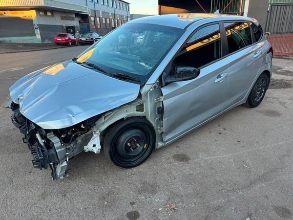 2023 HYUNDAI i20 1.2