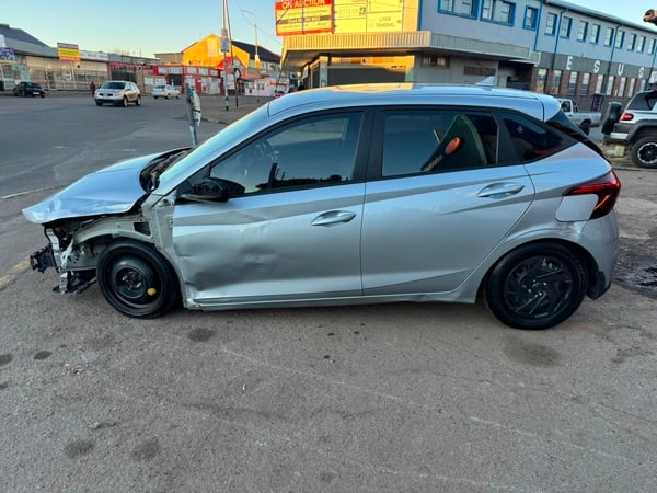 2023 HYUNDAI i20 1.2