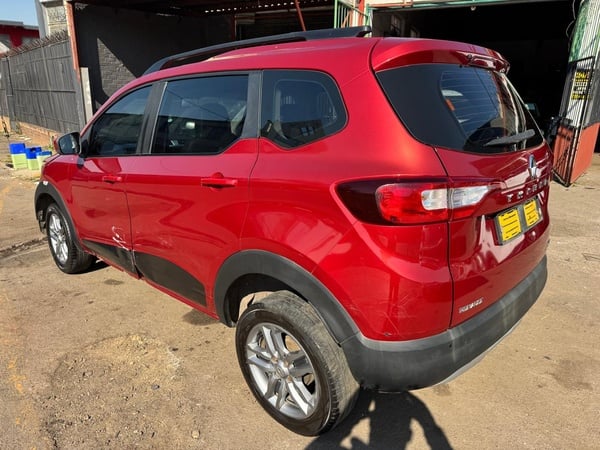 2020 RENAULT TRIBER 1.0 - 7 SEATER