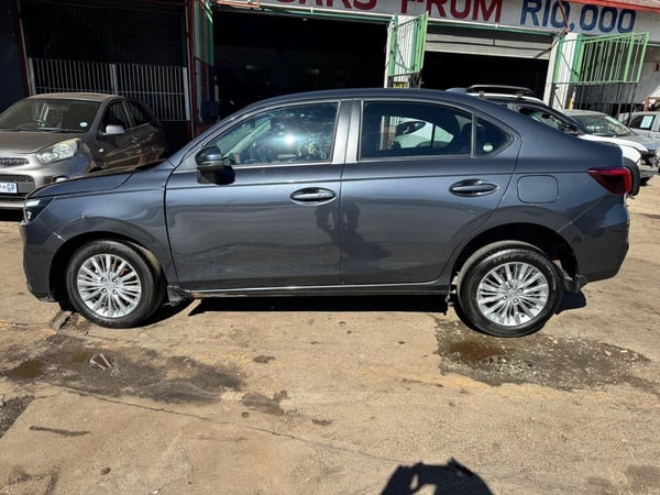 2025 HONDA AMAZE 1.2