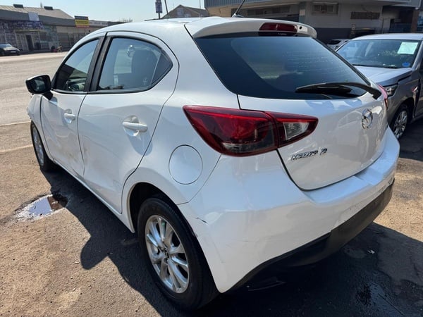 2017 MAZDA2 1.5