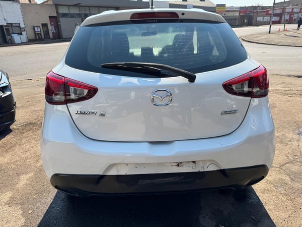 2017 MAZDA2 1.5