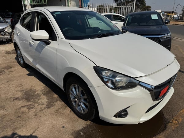 2017 MAZDA2 1.5